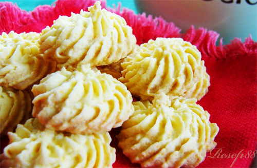Kue Sagu Keju